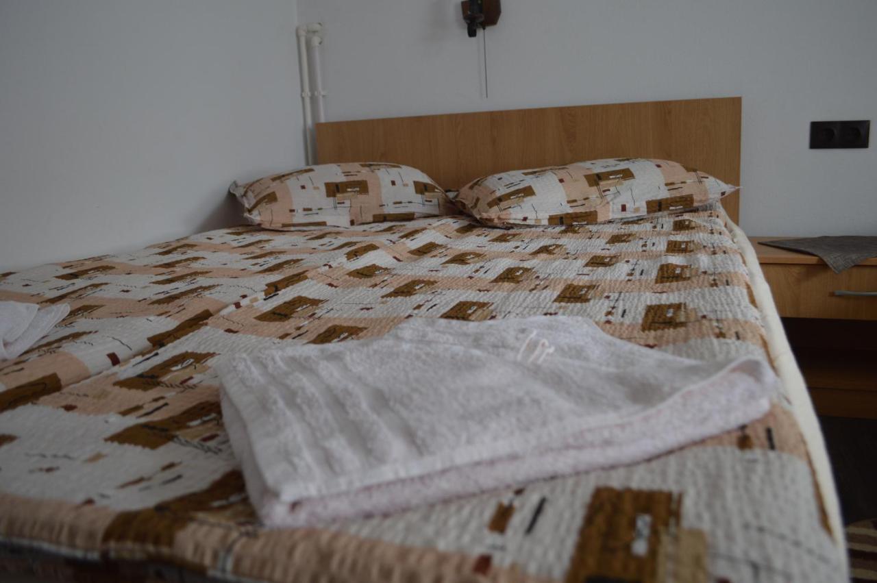 Havasi Gyopar Bed and Breakfast Praid Exteriör bild